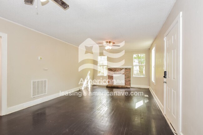 Foto del edificio - 4304 Windemere Ave