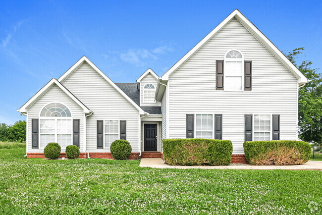 Building Photo - 2943 Hollicom Dr