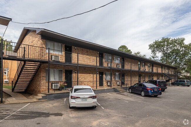 Building Photo - The Hendrix