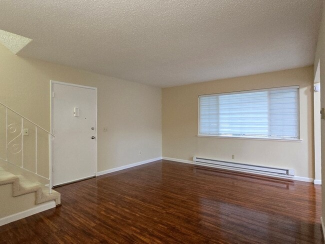 Foto del edificio - 1586 Parkview Ave