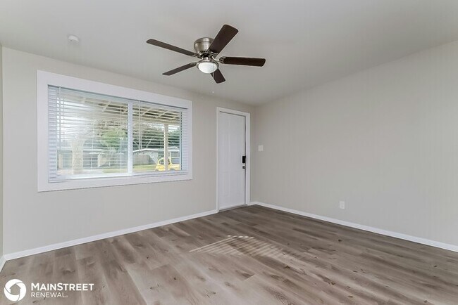 Foto del edificio - 10367 112TH AVE, LARGO, FL 33773