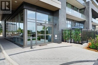 Building Photo - 20 Gatineau Dr