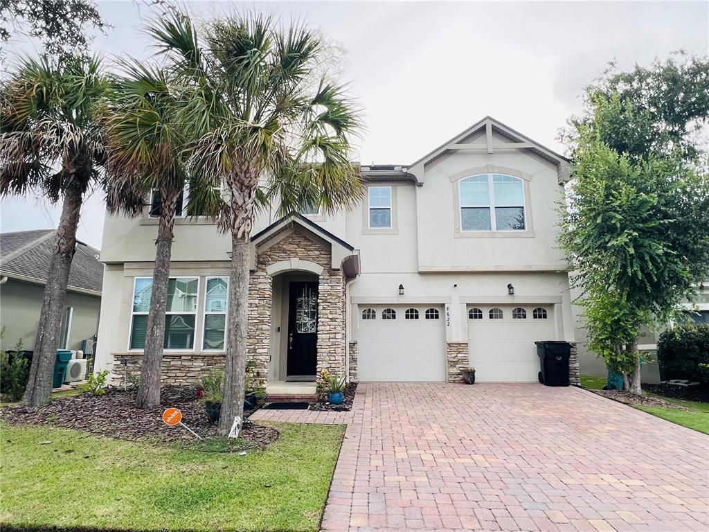 Foto principal - 8622 Lovett Ave