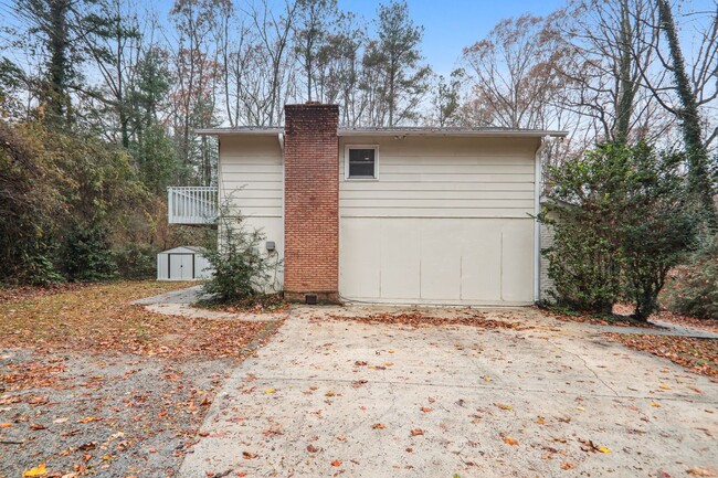 Building Photo - 1226 Coronada Dr