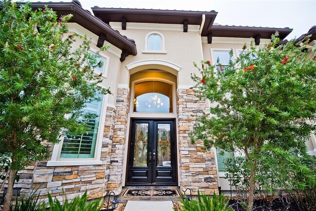 Building Photo - 5814 Stratton Woods Drive