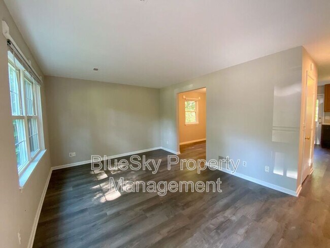 Foto del edificio - 1106 Preston Ave