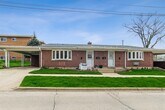 Primary Photo - 409 Stoddard Ave
