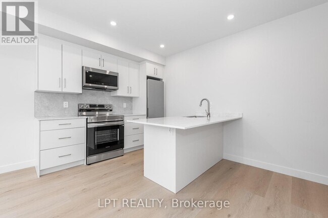 Photo du bâtiment - 319 Shakespeare St