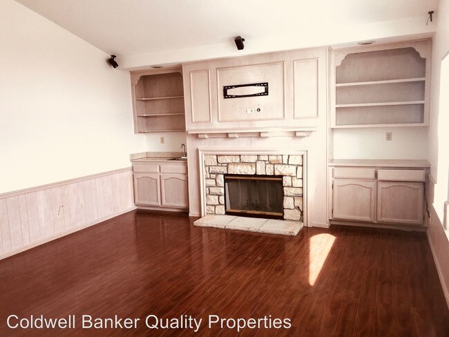 Building Photo - 4 br, 3 bath House - 19943 Crystal Hills Lane