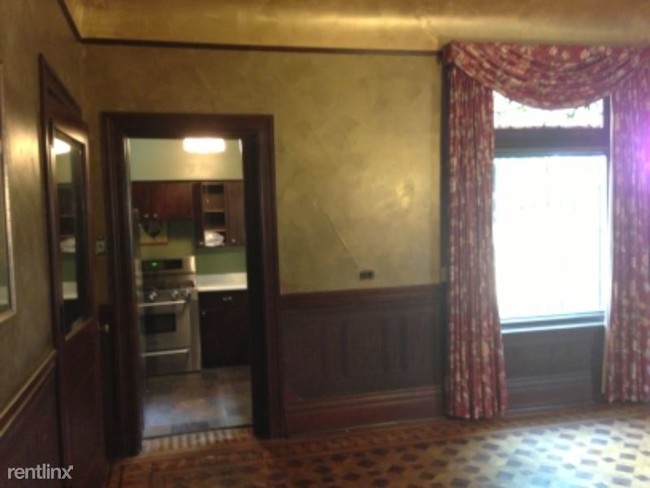 Building Photo - 3 br, 2 bath Apartment - 7209 Penn Ave