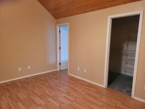 Building Photo - 63215 Wishing Well Ln