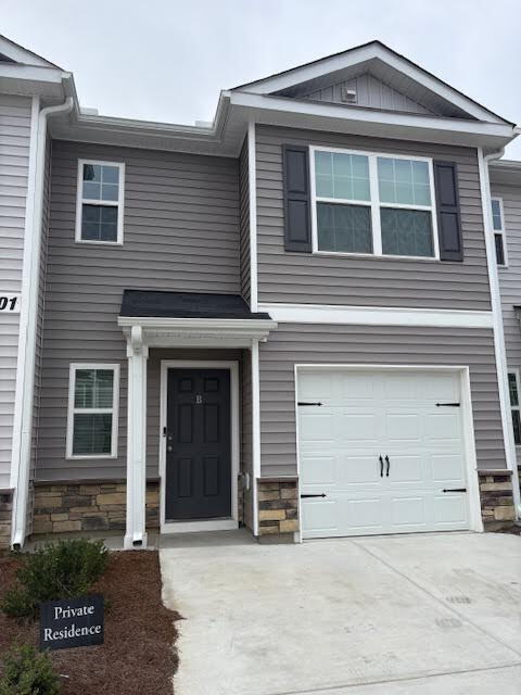 Primary Photo - "Charming 3-Bed Townhouse with Granite Ele...