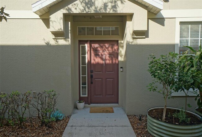 Foto del edificio - 6741 Breezy Palm Dr