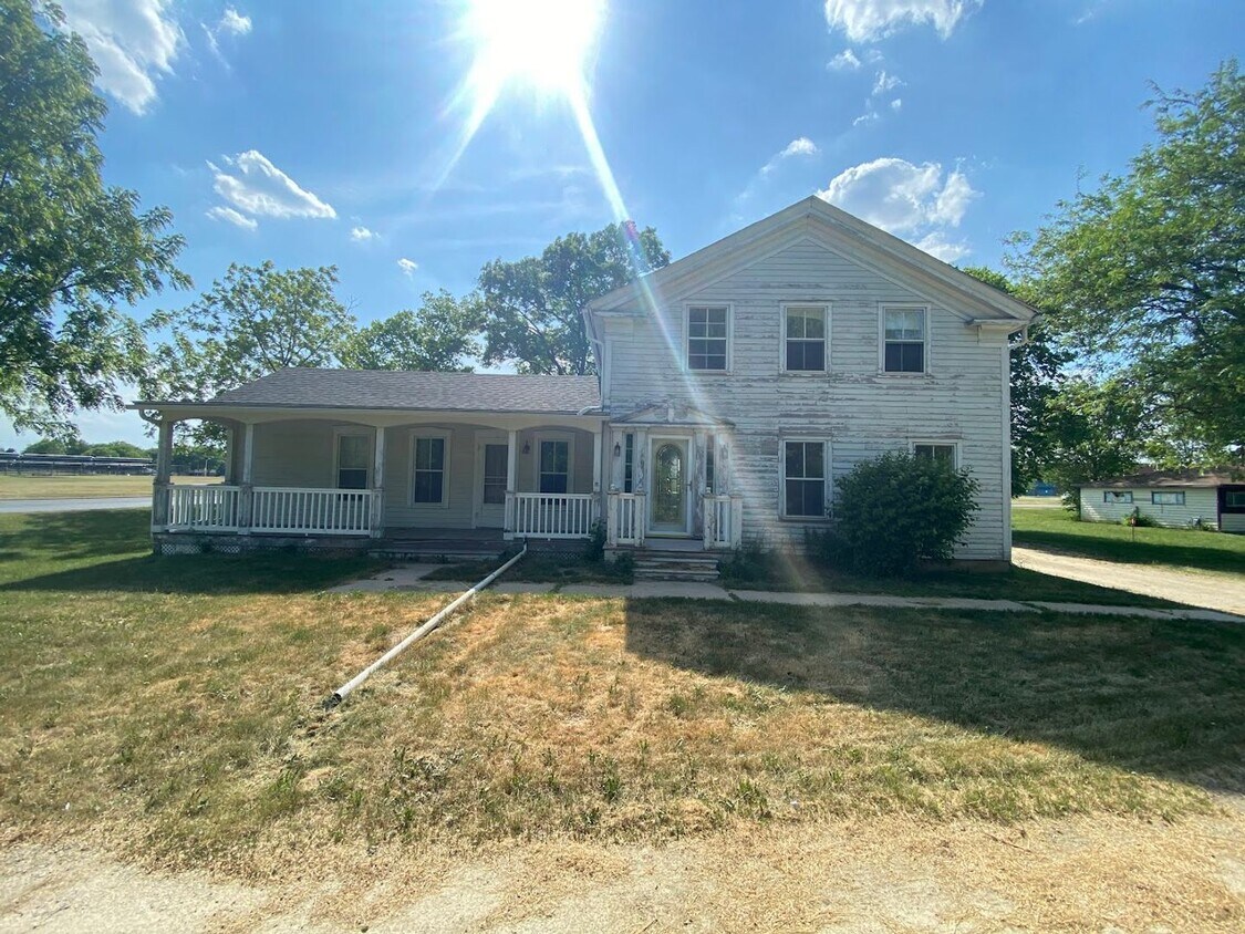 Primary Photo - Quam Properties