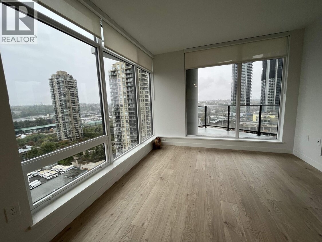 Primary Photo - 2181 Madison Ave