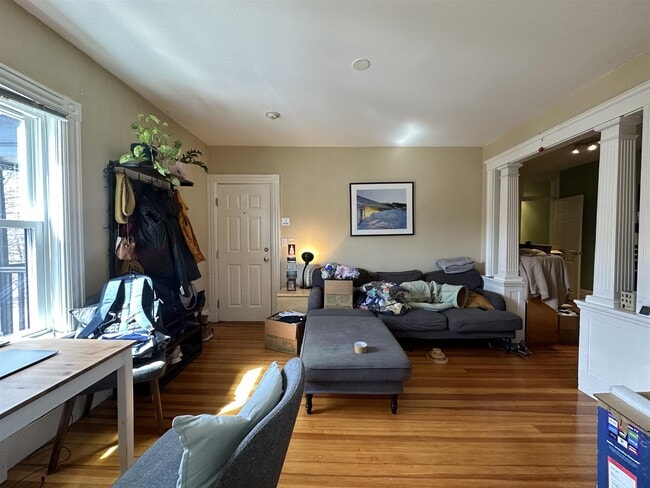 Building Photo - 100 Woodstock St