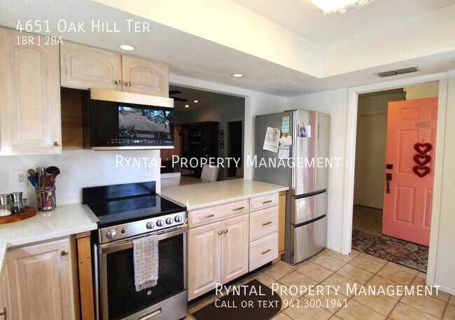 Foto del edificio - 4651 Oak Hill Terrace