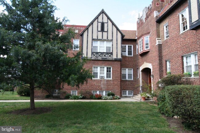 Edificio de la cooperativa - 235 Emerson St NW