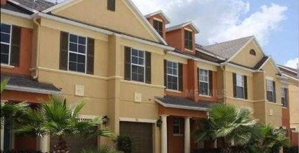 Building Photo - 888 Assembly Ct