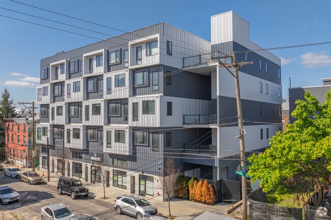 Metal Works - Metal Works Apartments