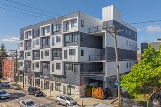 Building Photo - Metal Works