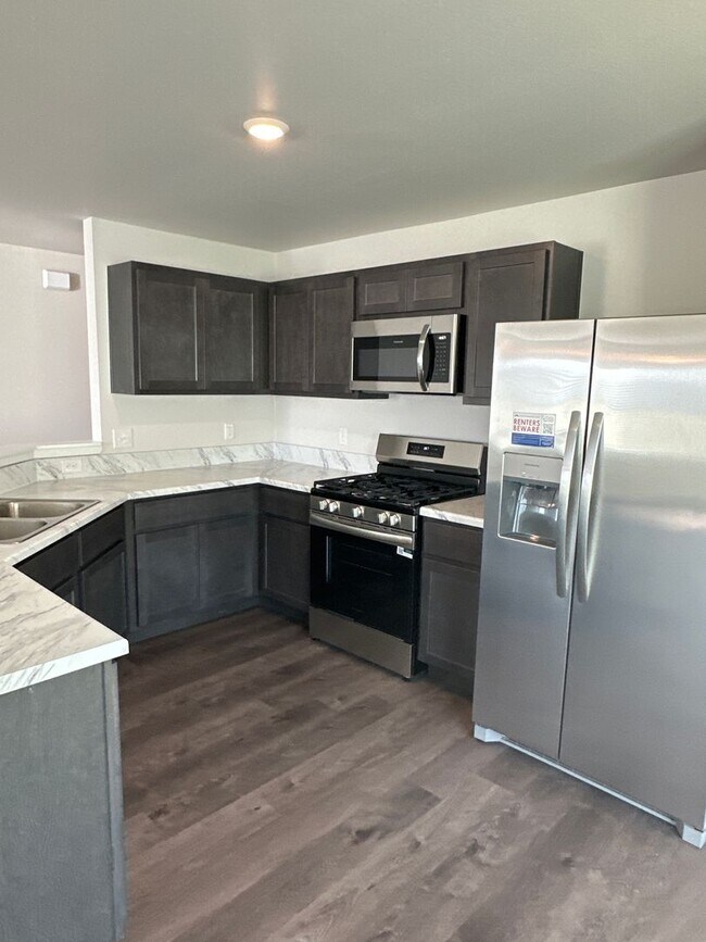 Foto del edificio - Now Pre-Leasing — Cozy & Modern 3 Bed / 2 Bath Home in Broken Arrow — Don’t Miss Out!