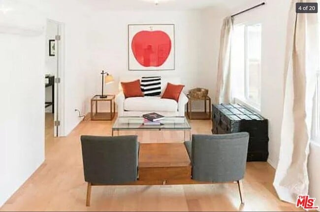 Foto del edificio - 4230 Burns Ave