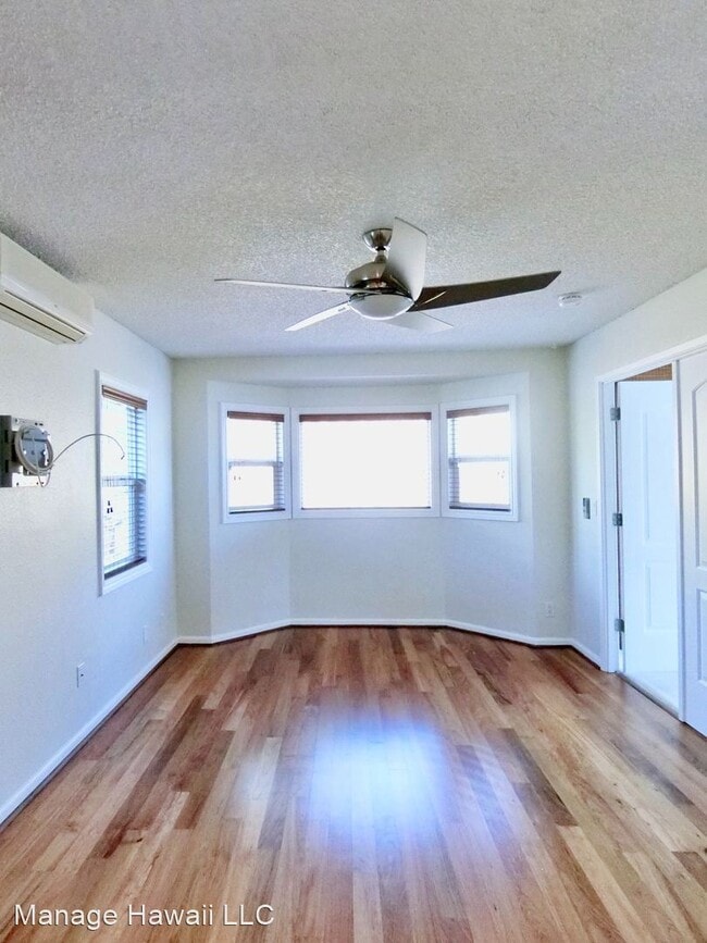 Building Photo - 4 br, 2 bath House - 94-818 Nolupe Street