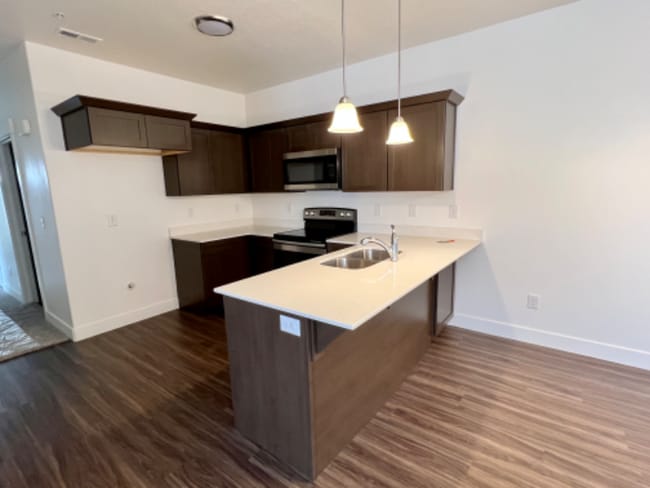 Building Photo - 3364 Hardman Way