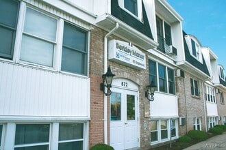 Building Photo - 3 Englewood Ave