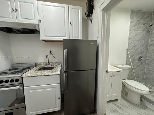 Foto del edificio - 1630 SW 10th St