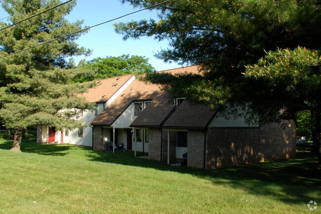 Estates, Pine Ridge - Pine Ridge Estates