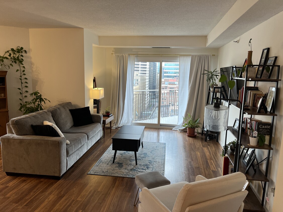 Primary Photo - 121 Washington Ave S