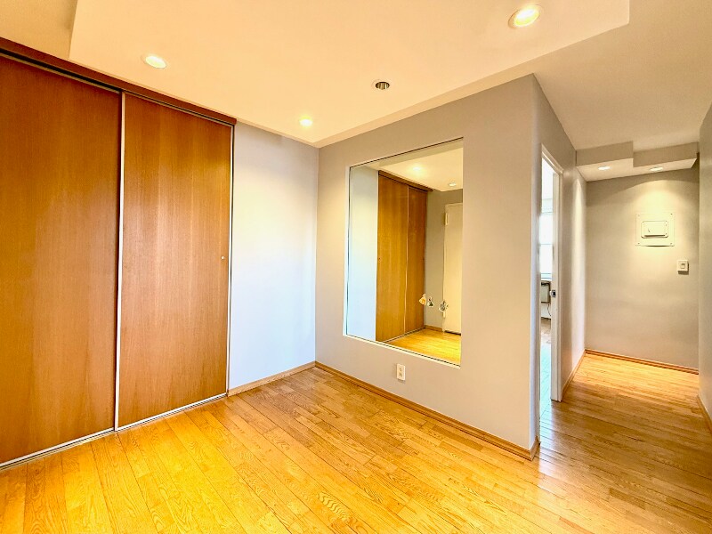 Foto del edificio - 444 Bedford St