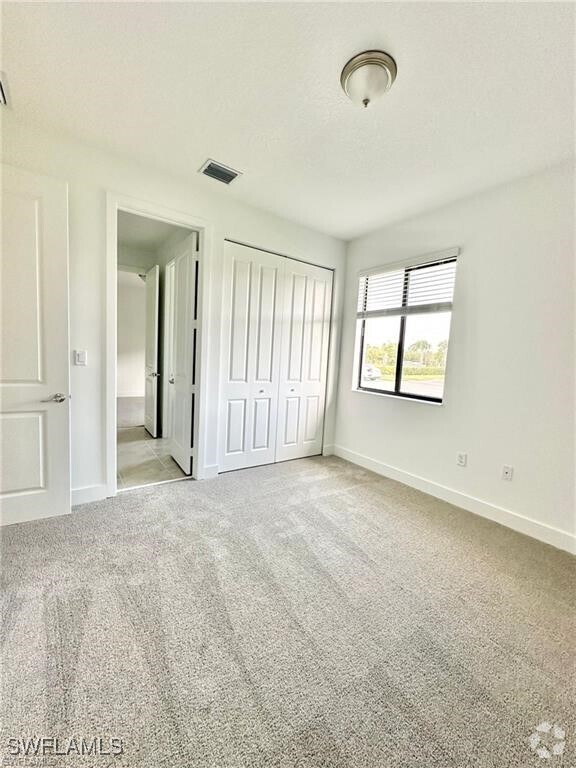 Building Photo - 5221 Marano Dr