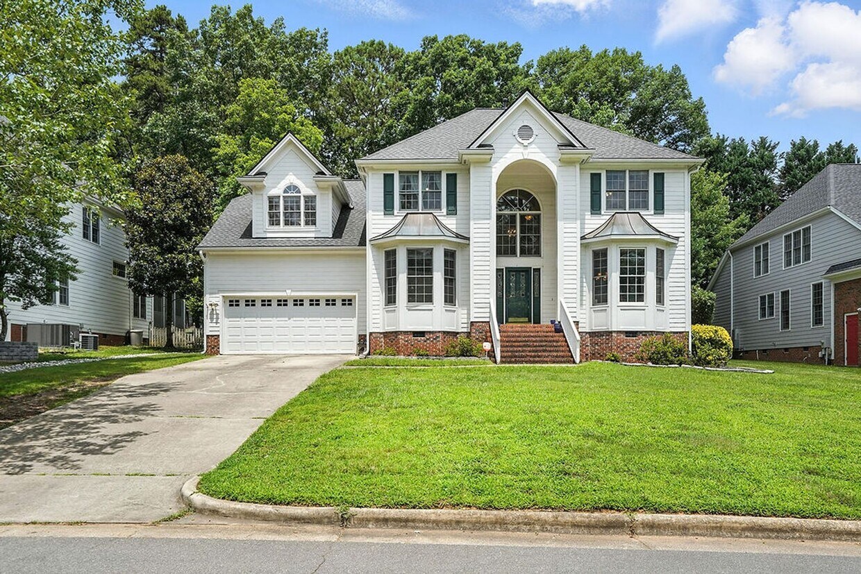 Foto principal - 210 Roebling Ln