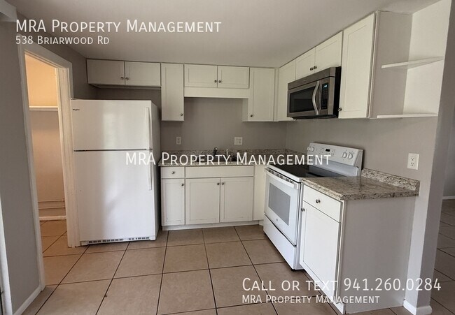 Foto del edificio - 538 Briarwood Rd