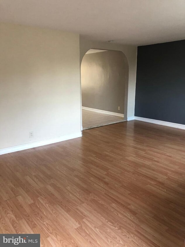 Foto principal - 7602 Loretto Ave