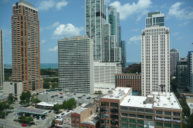 Foto del edificio - 1255 S State St