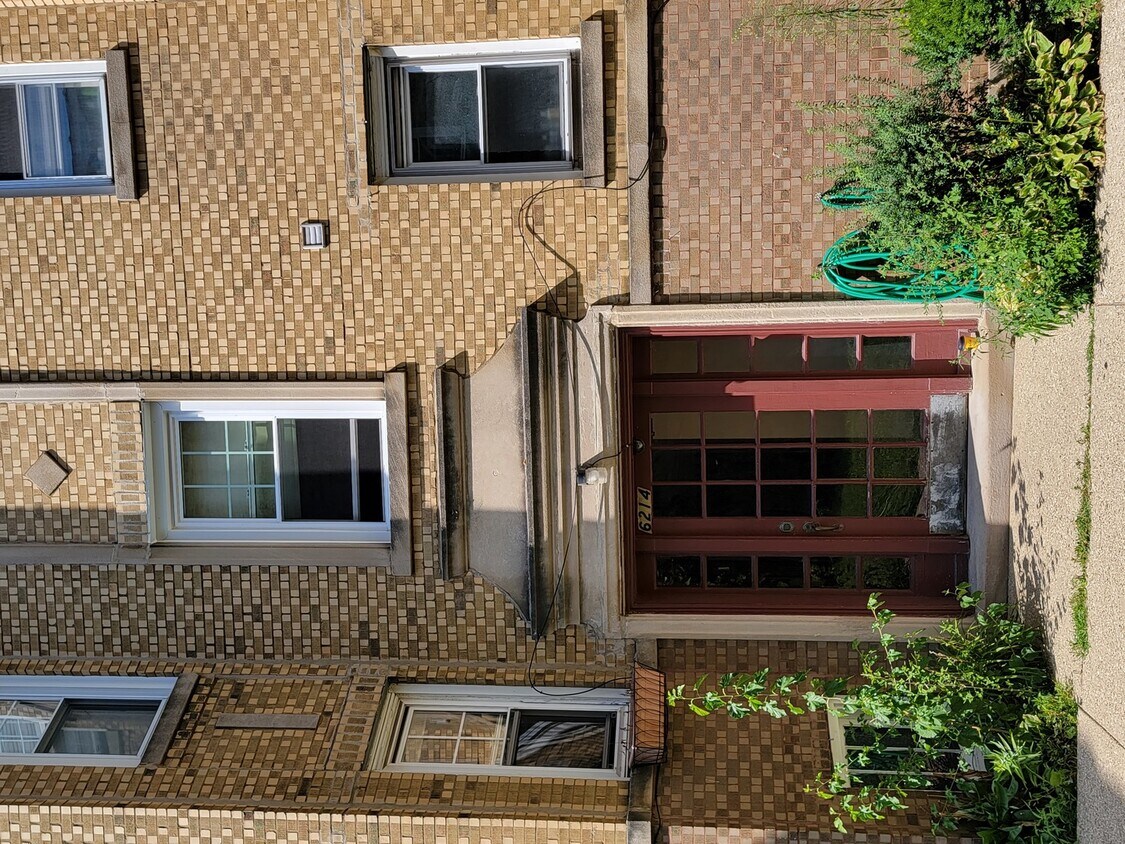 6214 N Mozart St Unit 3F, Chicago, IL 60659 Condo for Rent in Chicago