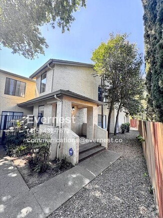 Building Photo - 1631 Porter Way