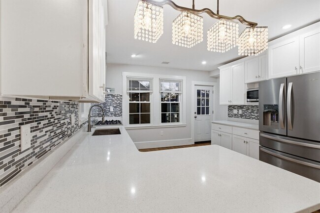 Foto del edificio - 318 Concord Ave