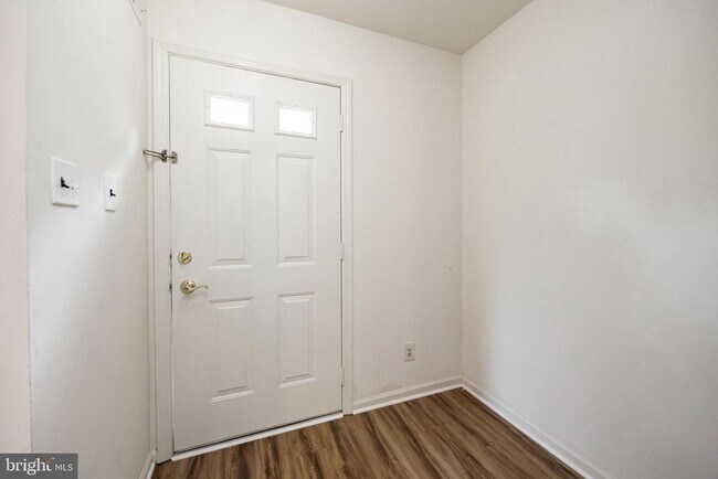Foto del edificio - 918 Dogwood Ln