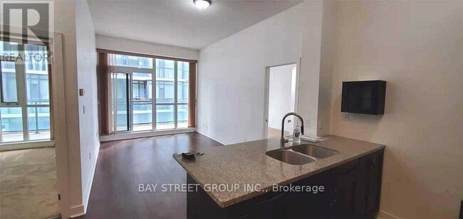 Building Photo - 4070-4070 Confederation Pkwy