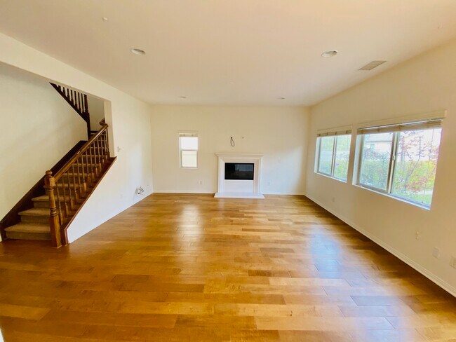 Building Photo - 27008 Cherry Willow Dr