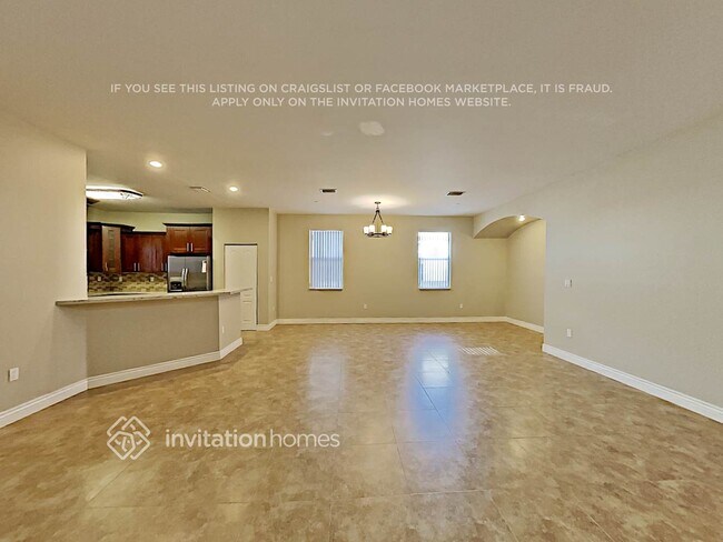 Foto del edificio - 550 NE 15th Ct