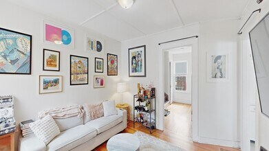 Building Photo - 64 Winslow Ave