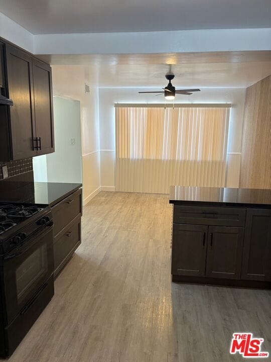 Foto del edificio - 4464-4142 W 142nd St