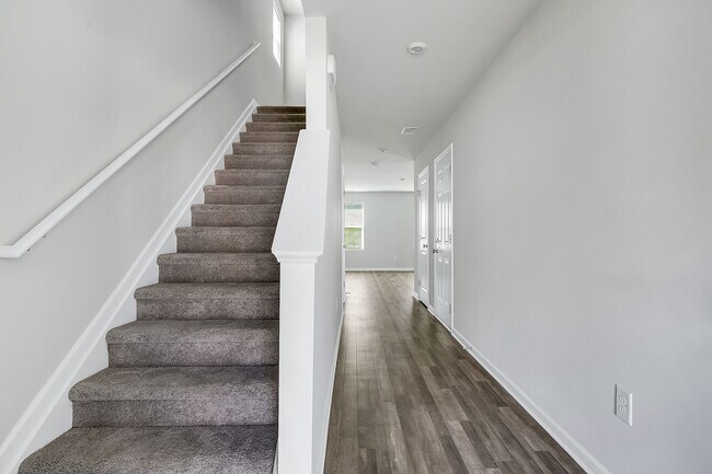 Foto del edificio - 728 Wayfinder Run