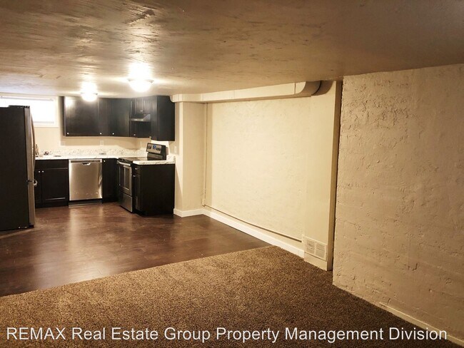 Building Photo - 19 N Meade Ave